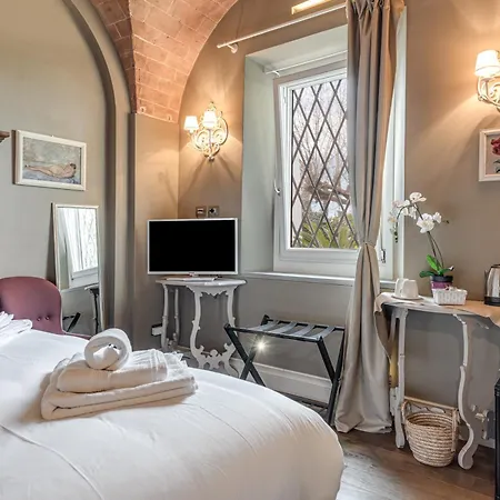 Pretty Fiesole Holiday home
